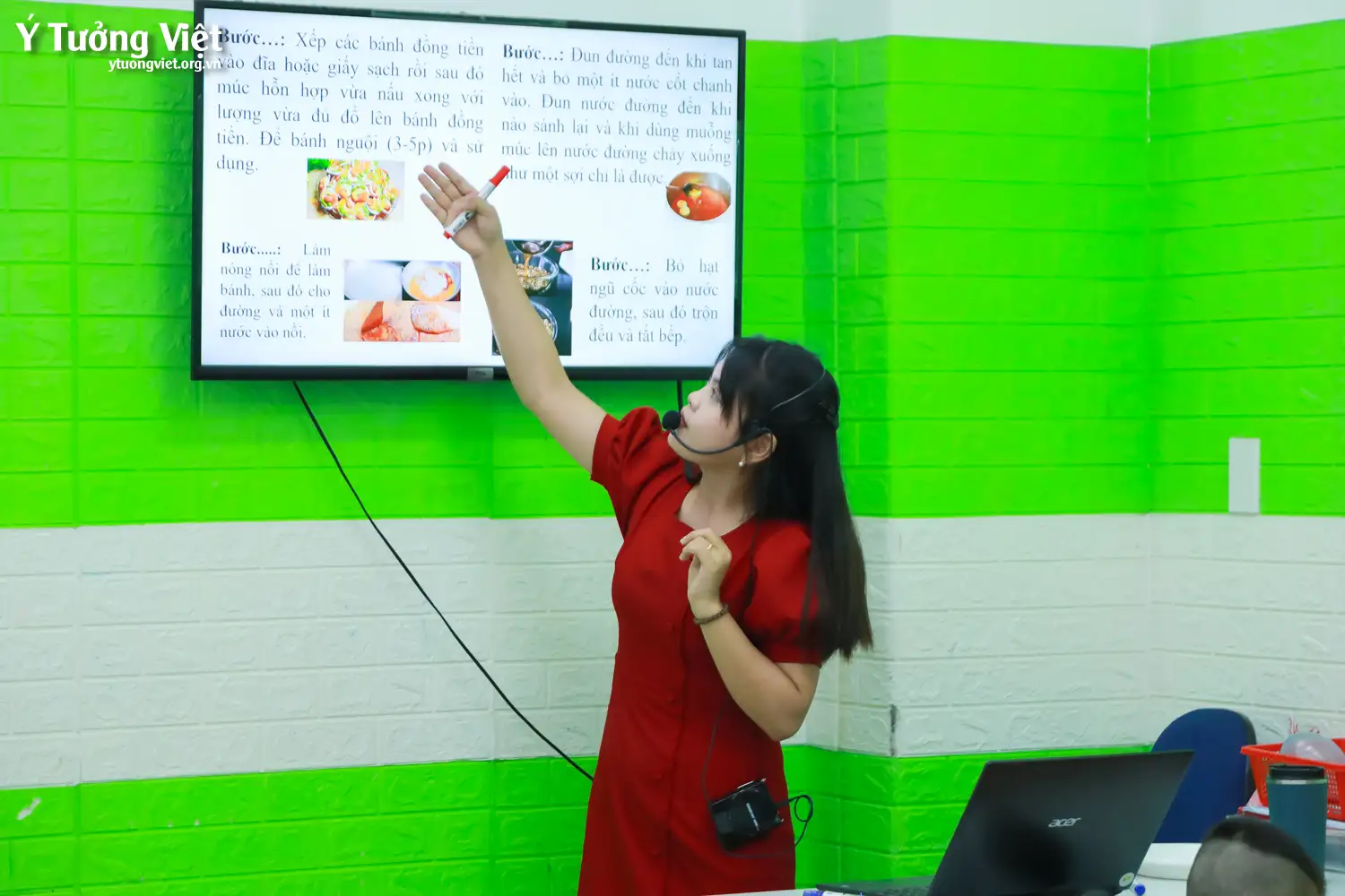 Nhật ký Hè Bản Lĩnh 2024: Trổ tài làm bánh ngũ cốc ở giờ Trải nghiệm sáng tạo