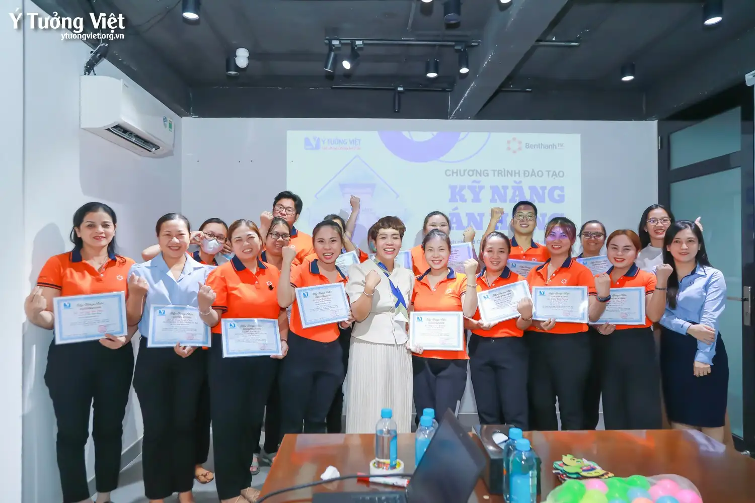 Ý Tưởng Việt & Bến Thành TSC – Khoá đào tạo “Kỹ năng bán hàng”