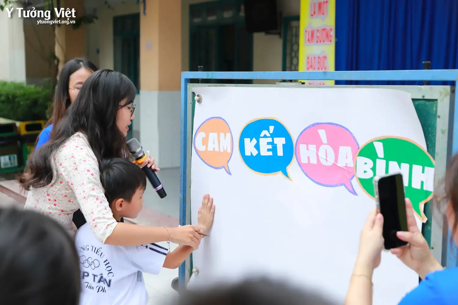 Nói “không” với bạo lực học đường cùng trường TH Hiệp Tân