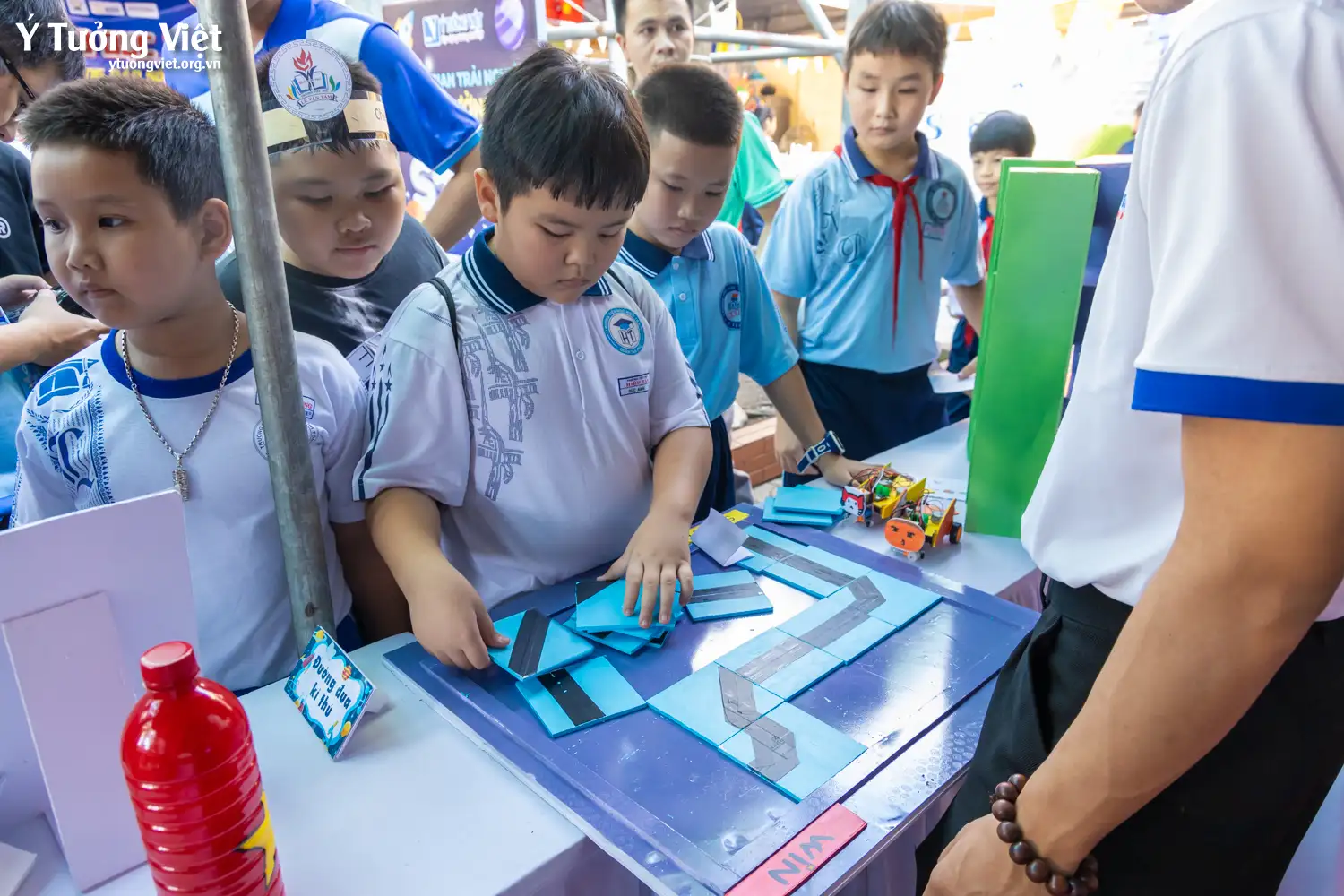 Ngày hội STEM Quận Tân Phú năm 2024: Hành trình công dân số – Hành trình của tương lai