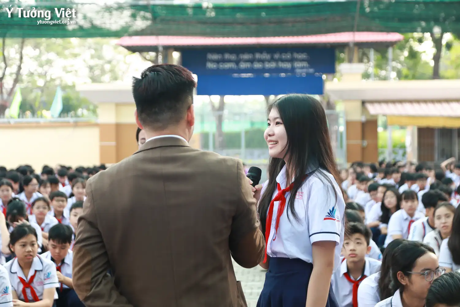 Phòng chống bạo lực học đường và trang bị kỹ năng ứng xử trên mạng xã hội cùng trường THCS Tôn Thất Tùng