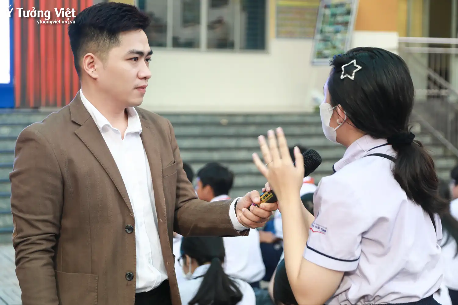 Phòng chống bạo lực học đường và trang bị kỹ năng ứng xử trên mạng xã hội cùng trường THCS Tôn Thất Tùng