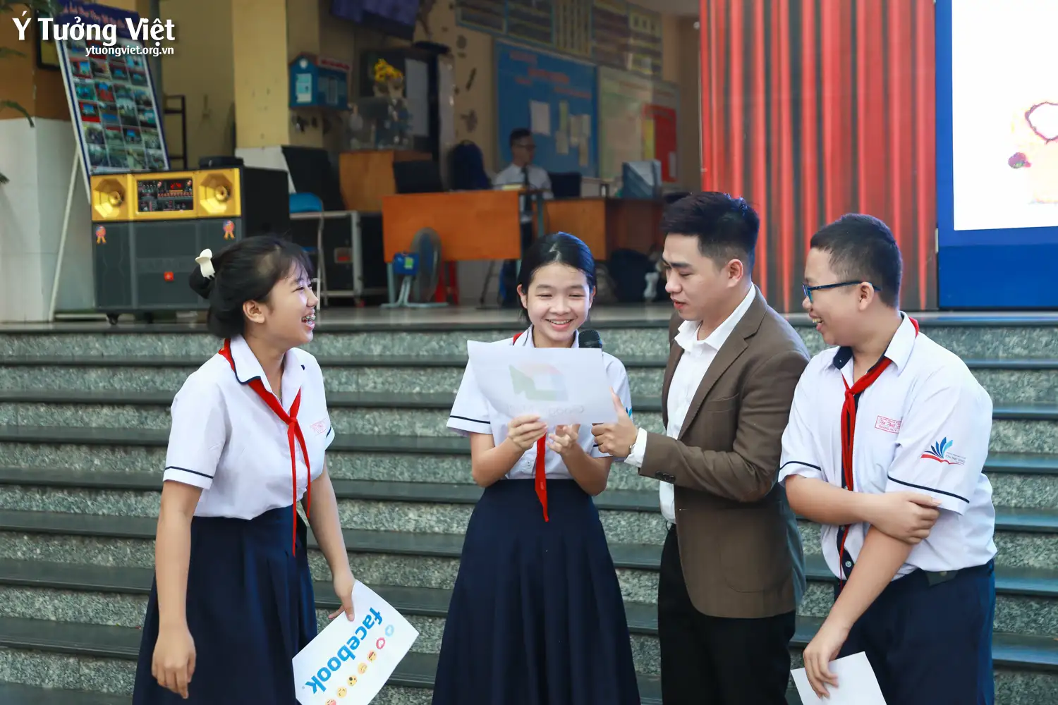 Phòng chống bạo lực học đường và trang bị kỹ năng ứng xử trên mạng xã hội cùng trường THCS Tôn Thất Tùng