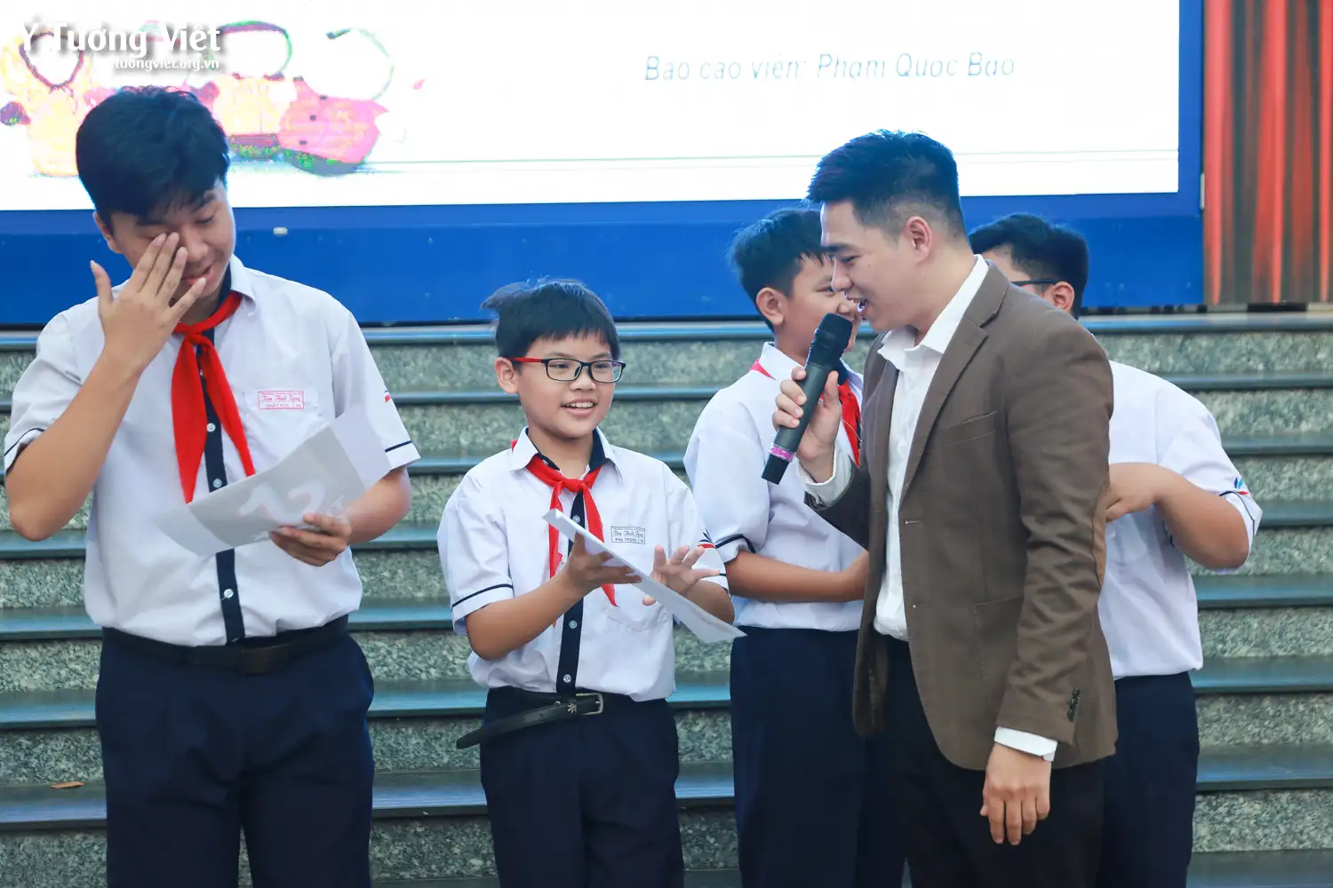 Phòng chống bạo lực học đường và trang bị kỹ năng ứng xử trên mạng xã hội cùng trường THCS Tôn Thất Tùng