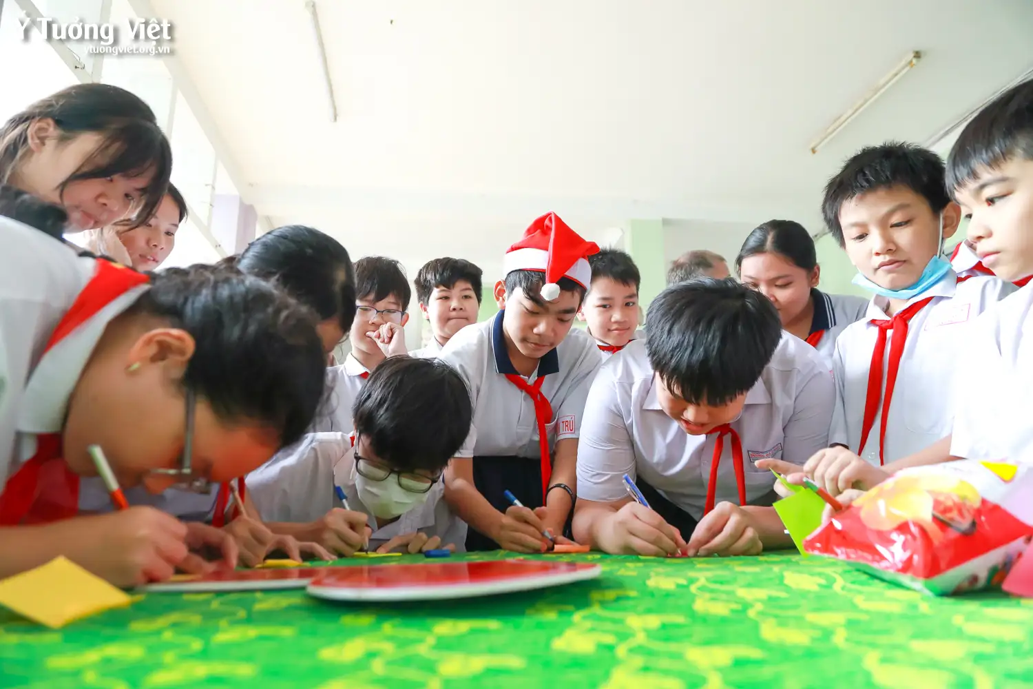 Dự án phát triển Tâm lý học đường 2024 – 2025 | Giáng sinh yêu thương ở Phòng Tâm lý học đường Trường THCS Dương Bá Trạc