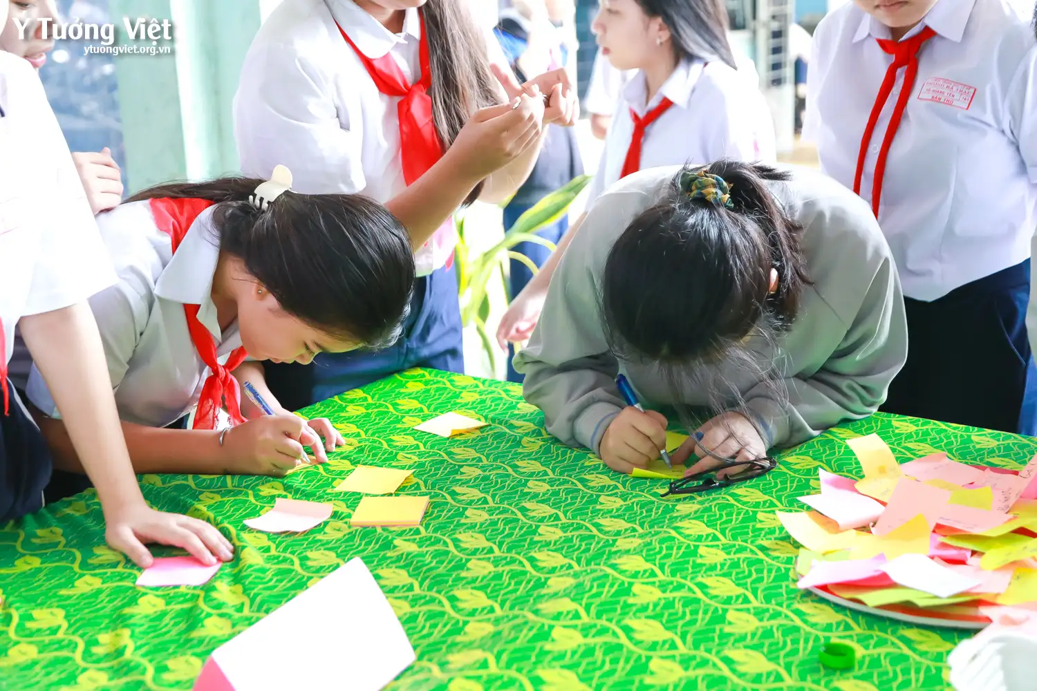 Dự án phát triển Tâm lý học đường 2024 – 2025 | Giáng sinh yêu thương ở Phòng Tâm lý học đường Trường THCS Dương Bá Trạc