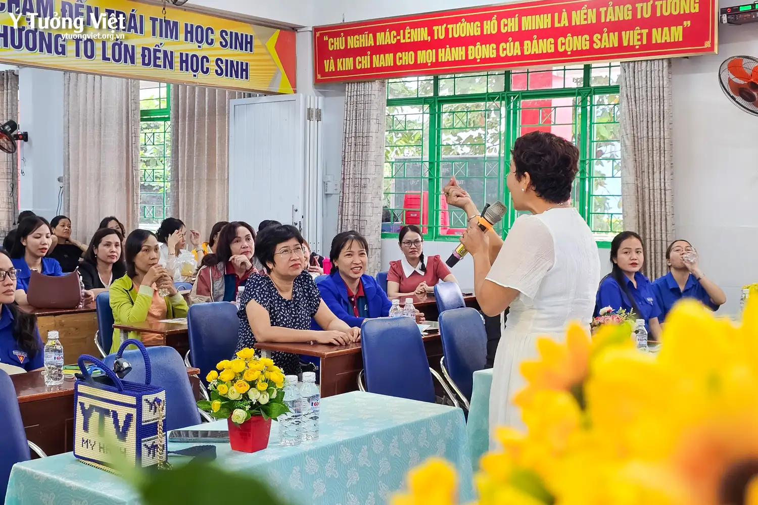 Khám phá bí mật đằng sau người giáo viên hạnh phúc cùng trường TH Lê Văn Tám