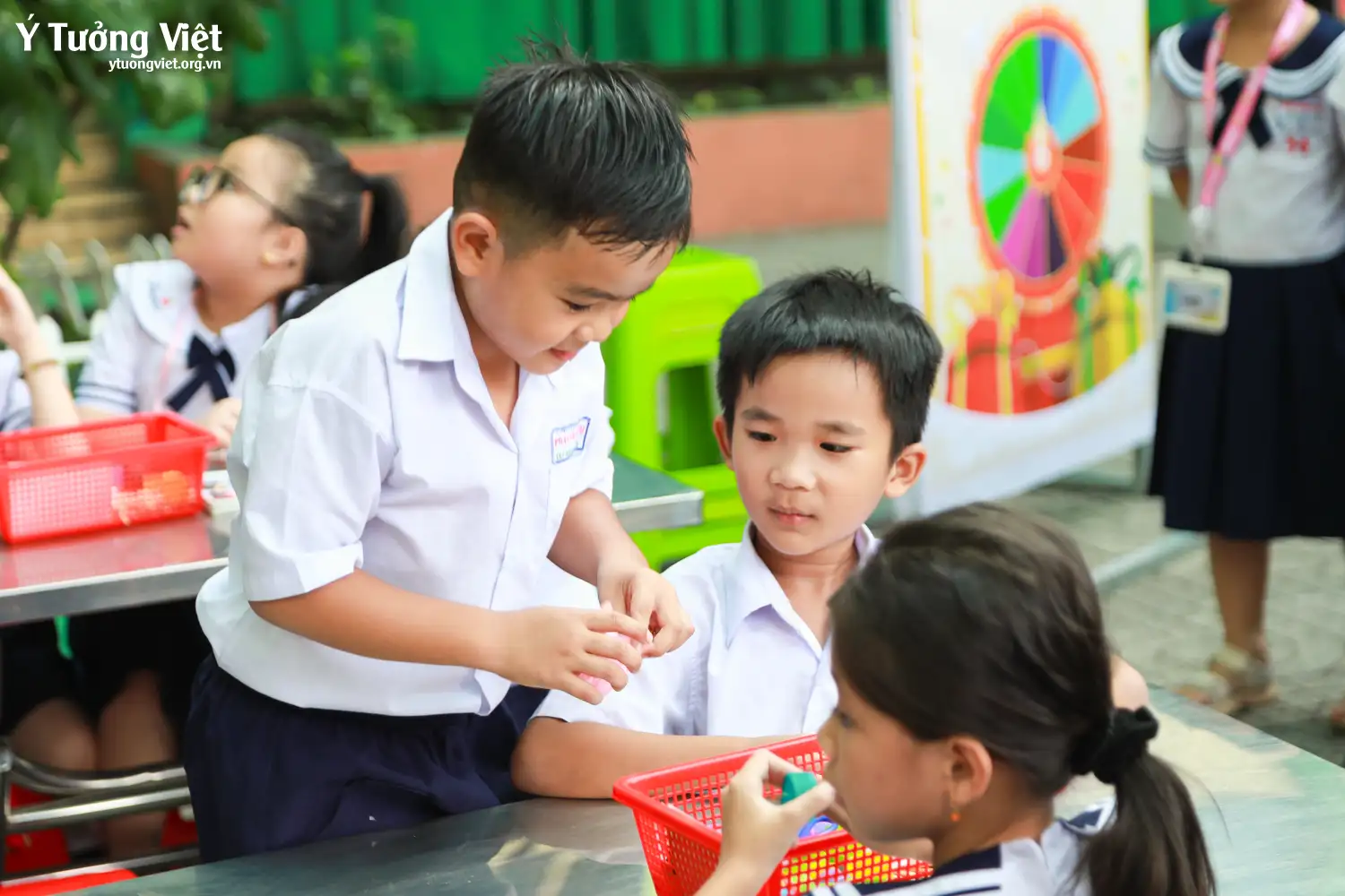 Khám phá thế giới STEM cùng trường TH Phan Đăng Lưu – Vui hết nấc, học chất lừ!