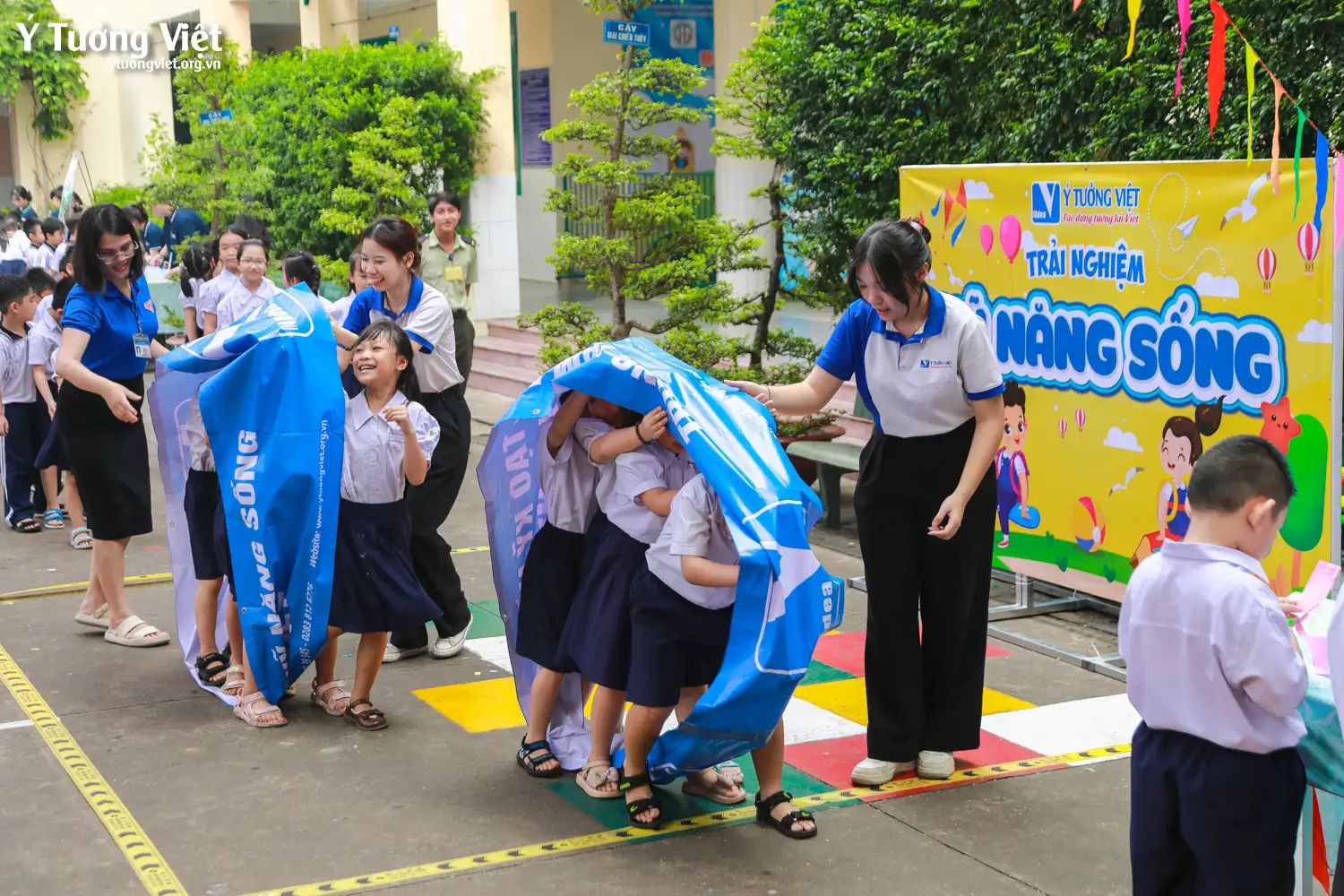 Mang Không gian trải nghiệm STEAM & Kỹ năng sống đến cùng ngày hội Trường TH Hiệp Tân