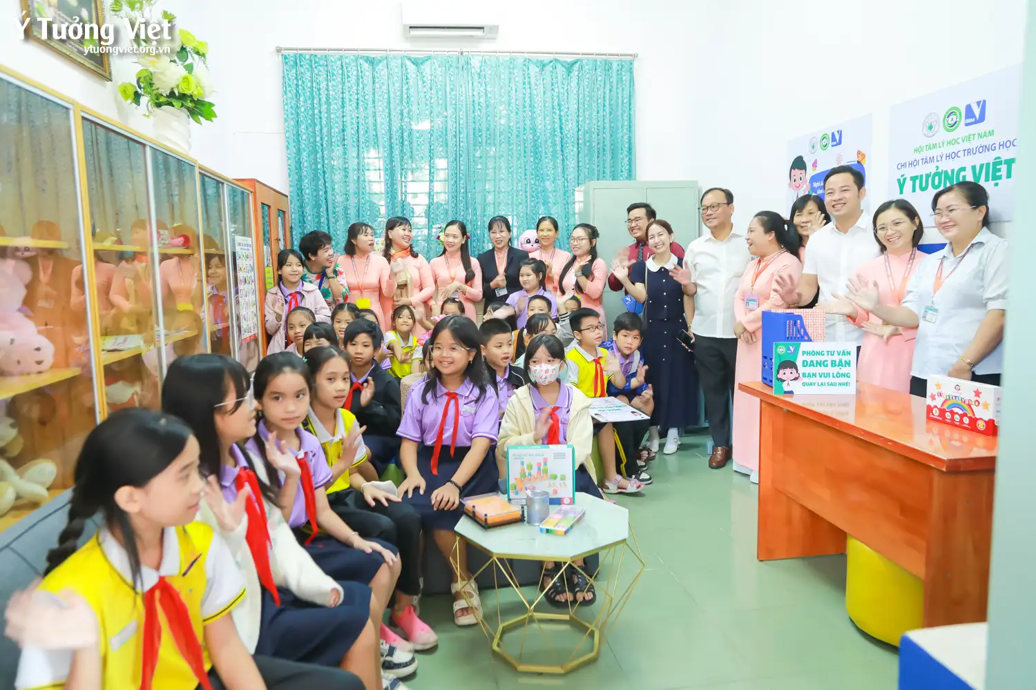 Dự án phát triển Tâm lý học đường 2024 – 2025 | Khánh thành và trao tặng Phòng Tâm lý học đường – Món quà ý nghĩa dành cho các bạn học sinh Trường Tiểu học Tân Sơn Nhì