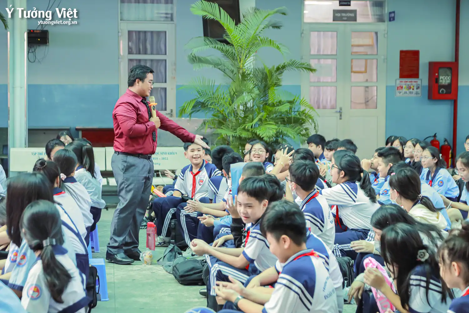 Lan toả giá trị “Sống có trách nhiệm” cùng các bạn học sinh THCS Bạch Đằng, THCS Đoàn Thị Điểm