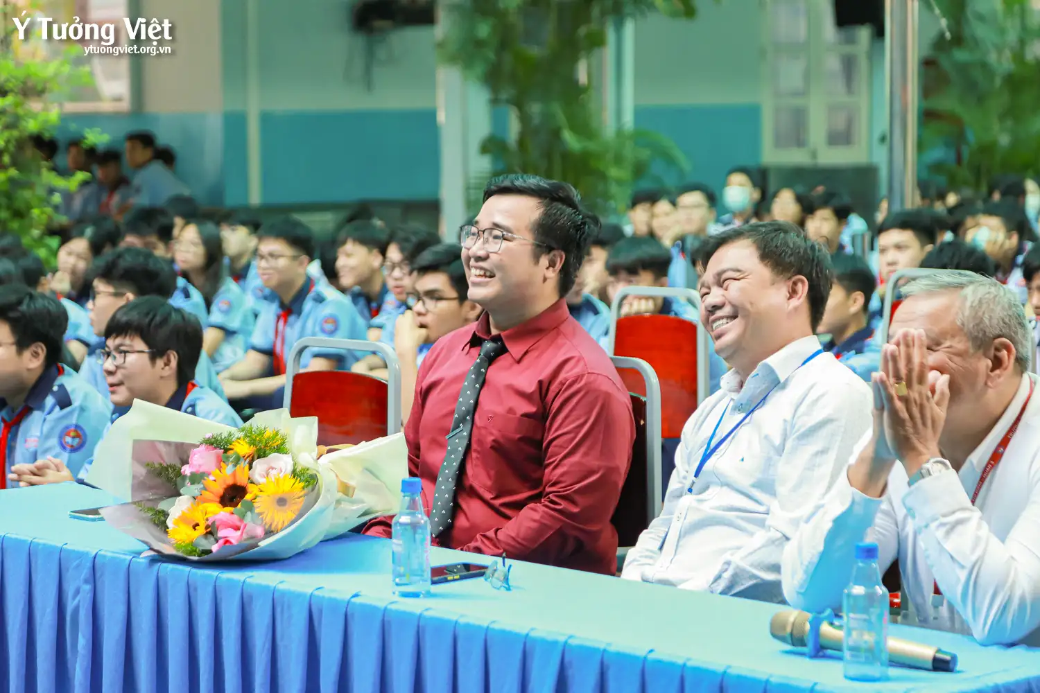 Lan toả giá trị “Sống có trách nhiệm” cùng các bạn học sinh THCS Bạch Đằng, THCS Đoàn Thị Điểm