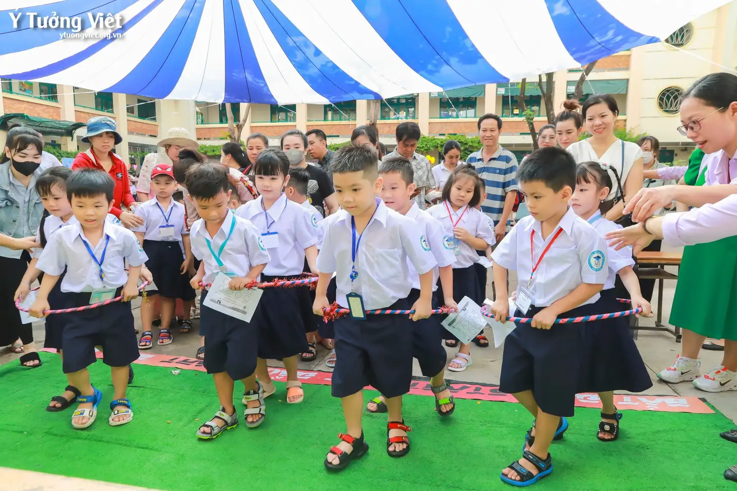 Chào mùa tựu trường 2024 – 2025 | Những khoảnh khắc “chào sân” đáng nhớ của các bạn học sinh lớp 1 trường TH Hiệp Tân – TH Lê Văn Tám – TH Phan Chu Trinh