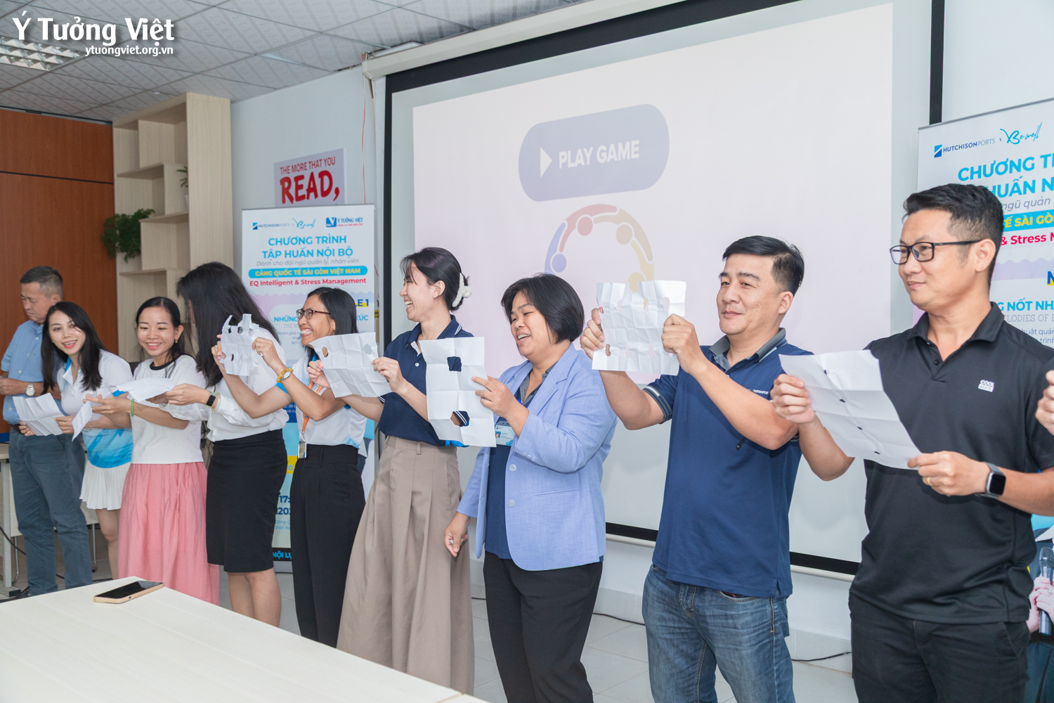 Ý Tưởng Việt & Cảng Quốc tế Sài Gòn Việt Nam | Chương trình tập huấn nội bộ “EQ Itelligent & Stress Management”