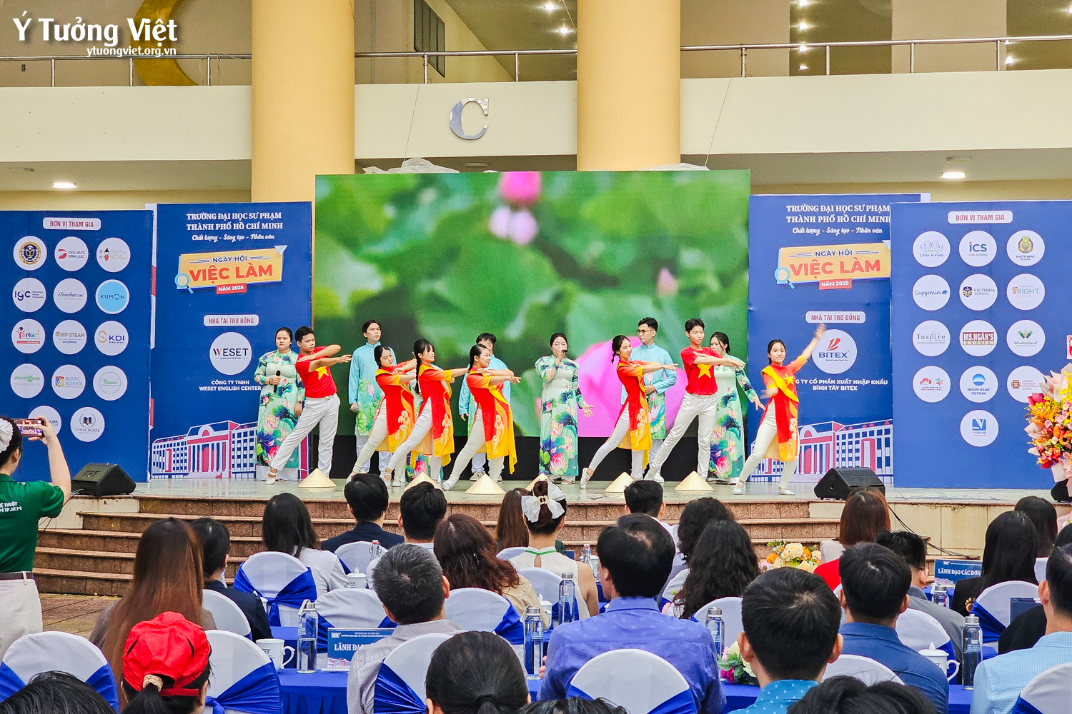 Ngày hội việc làm HCMUE 2025 | Không chỉ là tuyển dụng, mà là sứ mệnh kết nối những giá trị giáo dục bền vững