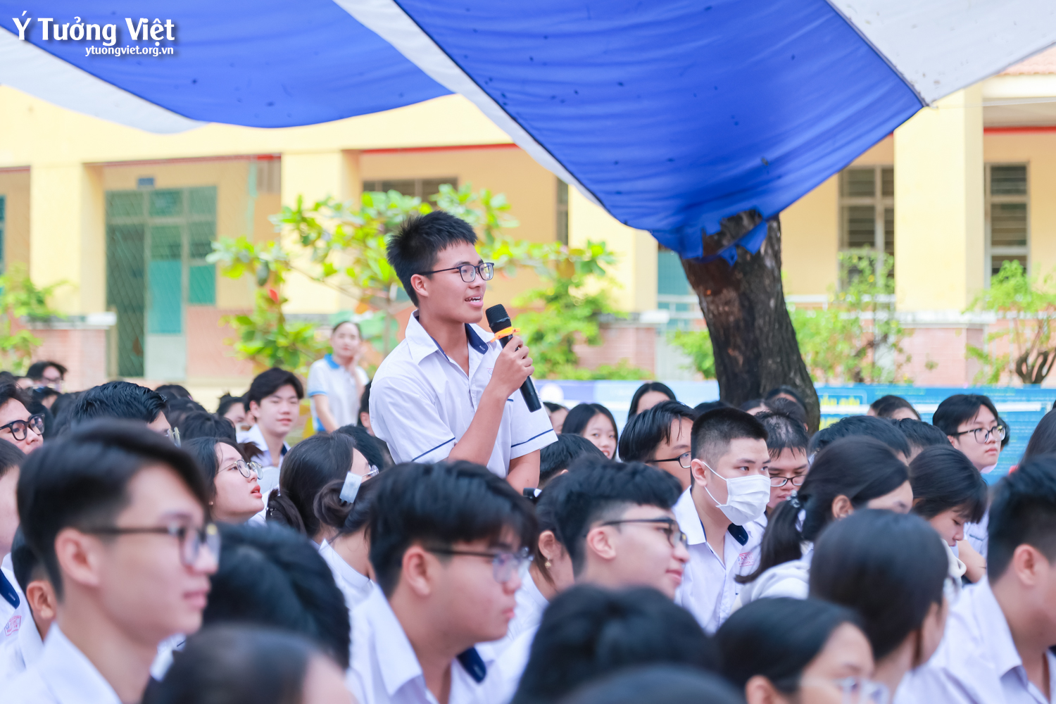 Huflit & Ý Tưởng Việt | Chuyên đề “Định hướng nghề nghiệp và những điều cần biết” – Tự tin chọn lối, vững bước tương lai cùng các bạn học sinh trường THPT An Lạc