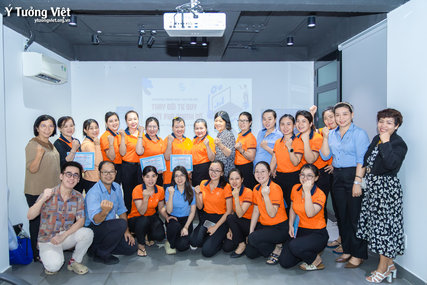 Ý Tưởng Việt & Ben Thanh TCS | Chương trình đào tạo “Thay đổi tư duy – Bứt phá doanh số”