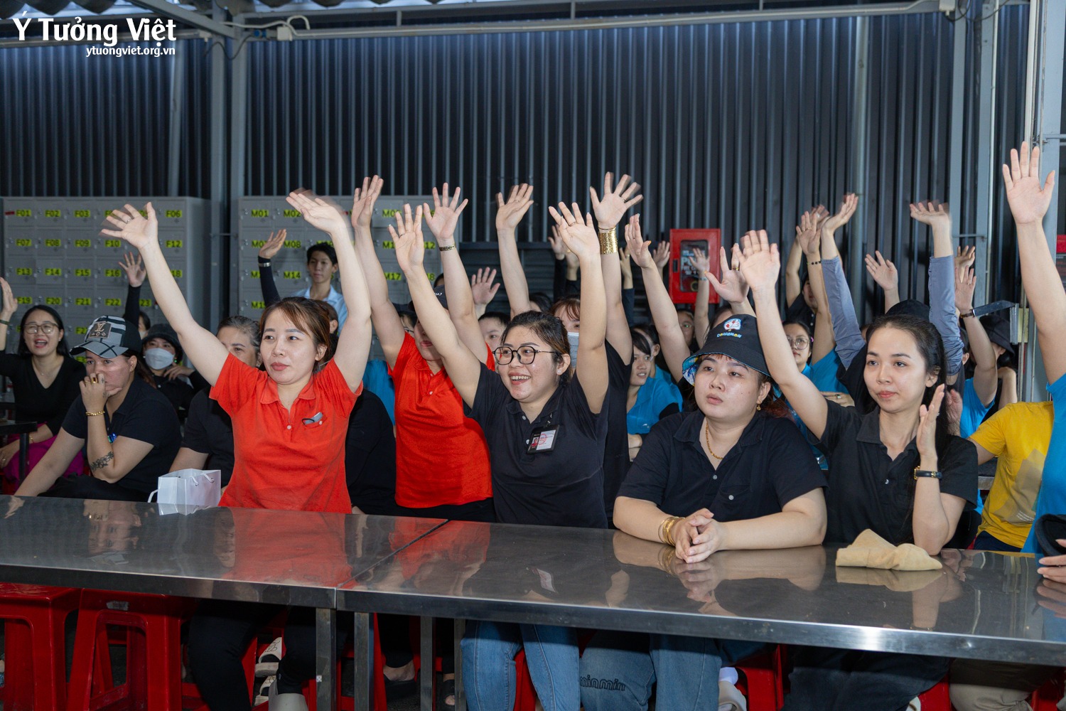 Ý Tưởng Việt & Công ty TNHH May mặc Un-Available | 20.10 Vun đắp hạnh phúc bằng sự thấu hiểu và yêu thương