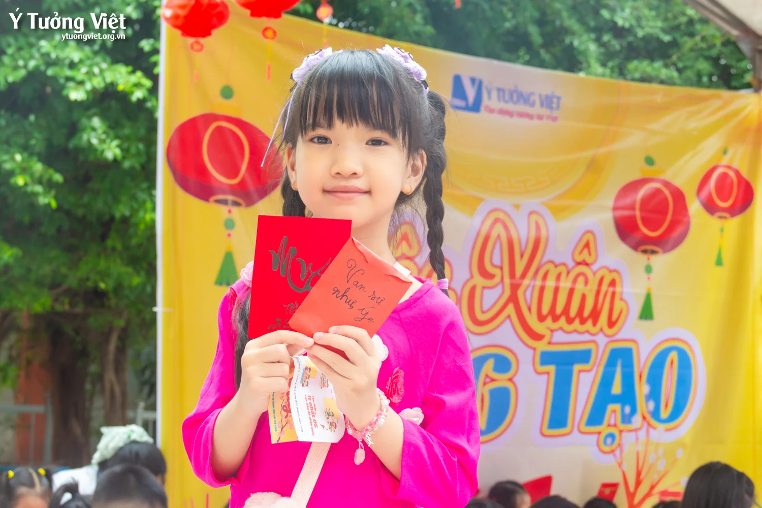 Khép lại chuỗi Ngày hội trải nghiệm Tết cổ truyền cùng các bạn học sinh trường TH Hồ Văn Cường