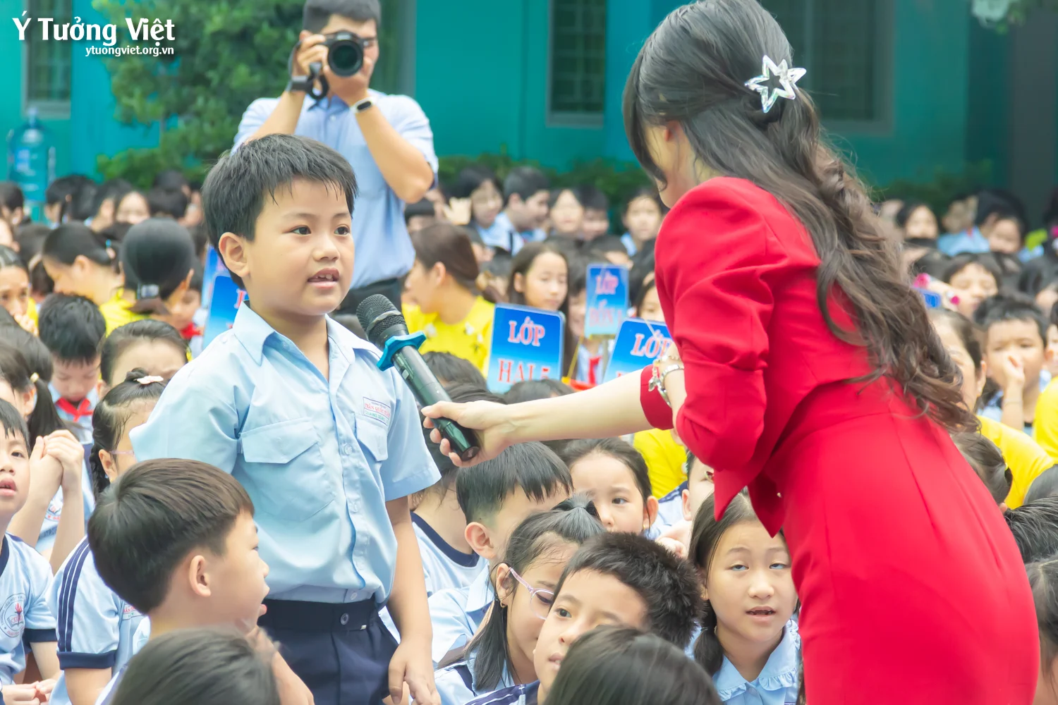Từ lớp học đến không gian mạng: Trang bị kỹ năng cho thế hệ công dân số trong thời đại AI