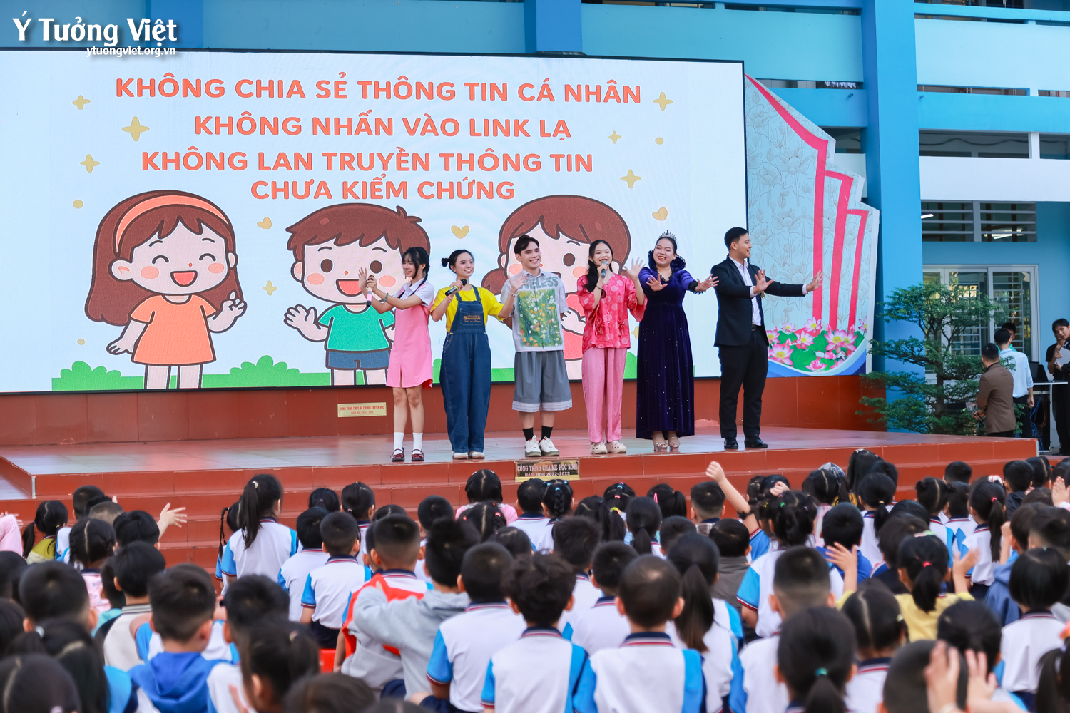 Bật mí mô hình “3 trụ cột” bảo vệ trẻ trước nguy cơ “bắt cóc trực tuyến”