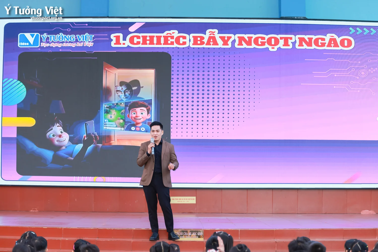 Bật mí mô hình “3 trụ cột” bảo vệ trẻ trước nguy cơ “bắt cóc trực tuyến”