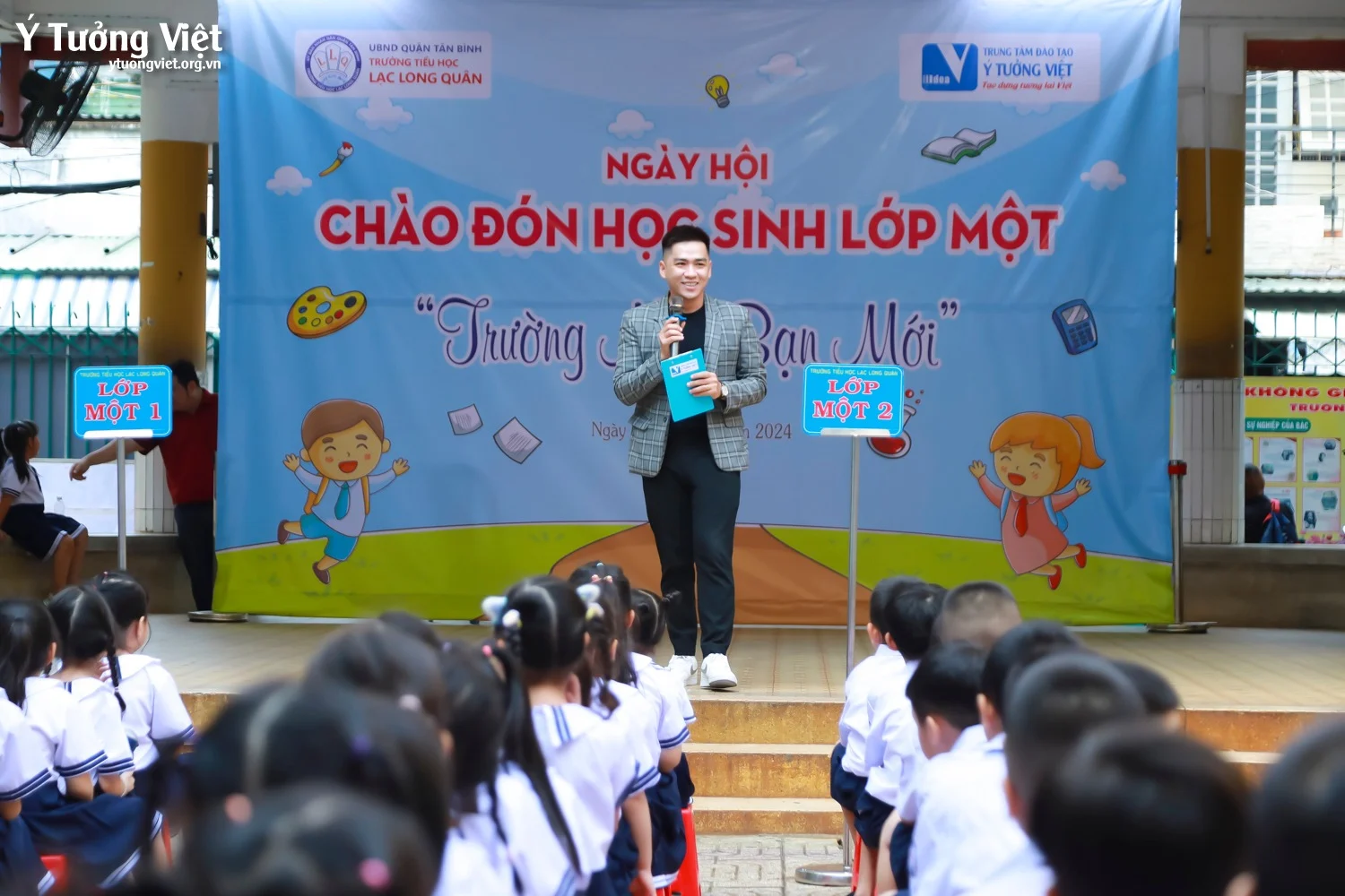 Chào mùa tựu trường 2024 – 2025 | Kịch tuổi thơ “Khăn đỏ đi học” & sân khấu ảo thuật ấn tượng