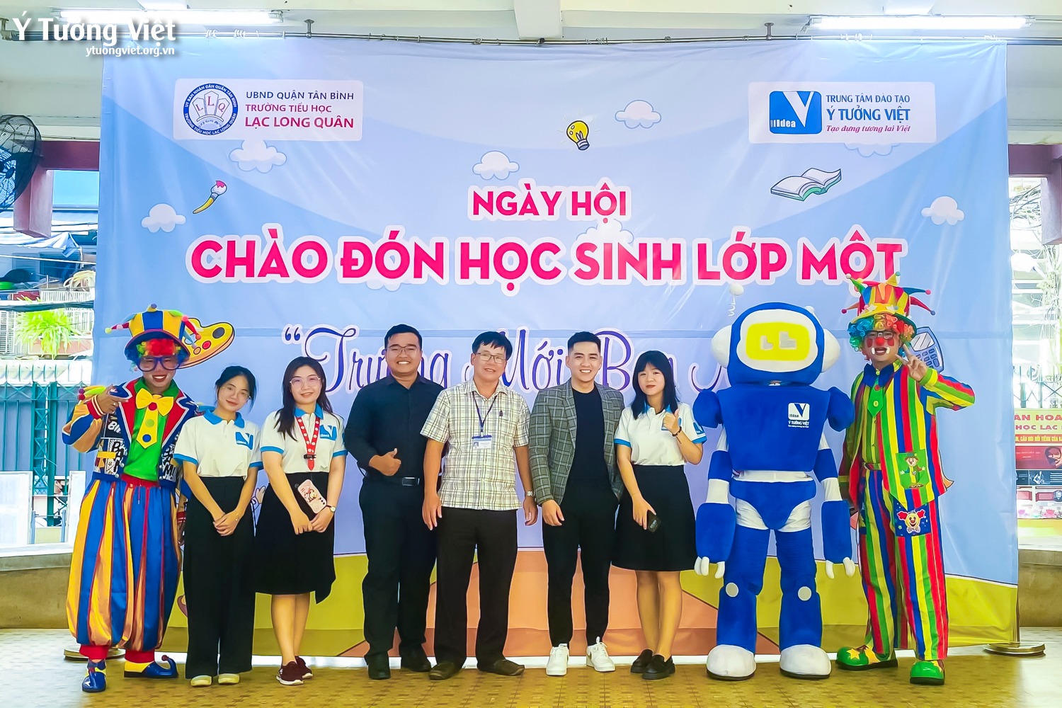 Chào mùa tựu trường 2024 – 2025 | Kịch tuổi thơ “Khăn đỏ đi học” & sân khấu ảo thuật ấn tượng