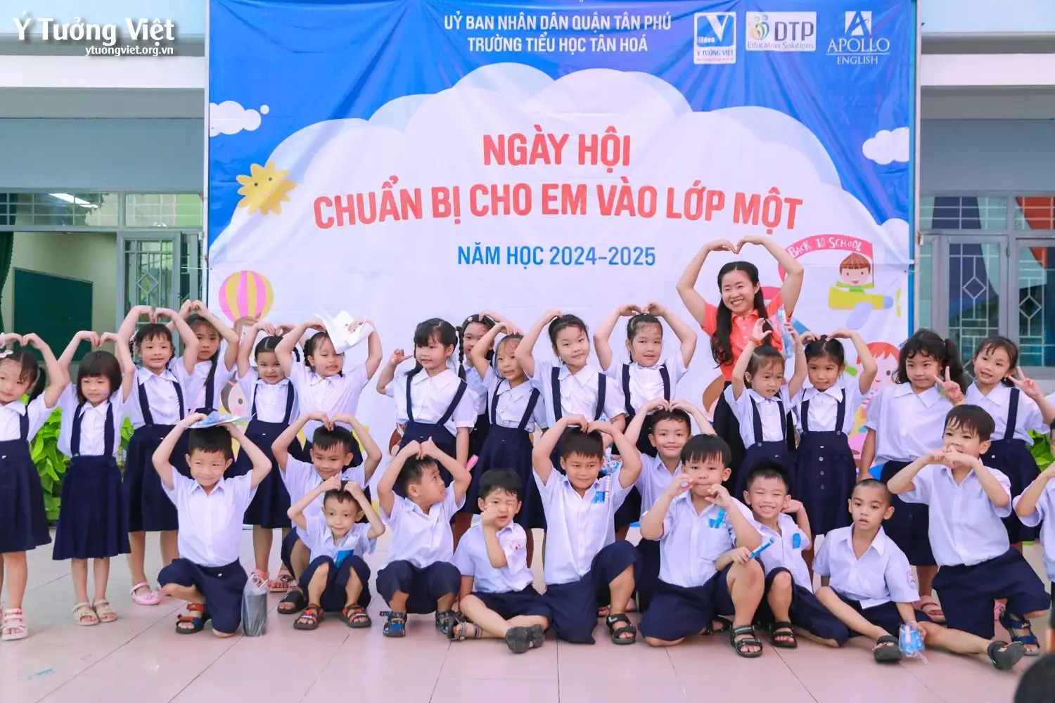Chào mùa tựu trường 2024 – 2025 | Kịch tuổi thơ “Khăn đỏ đi học” & sân khấu ảo thuật ấn tượng