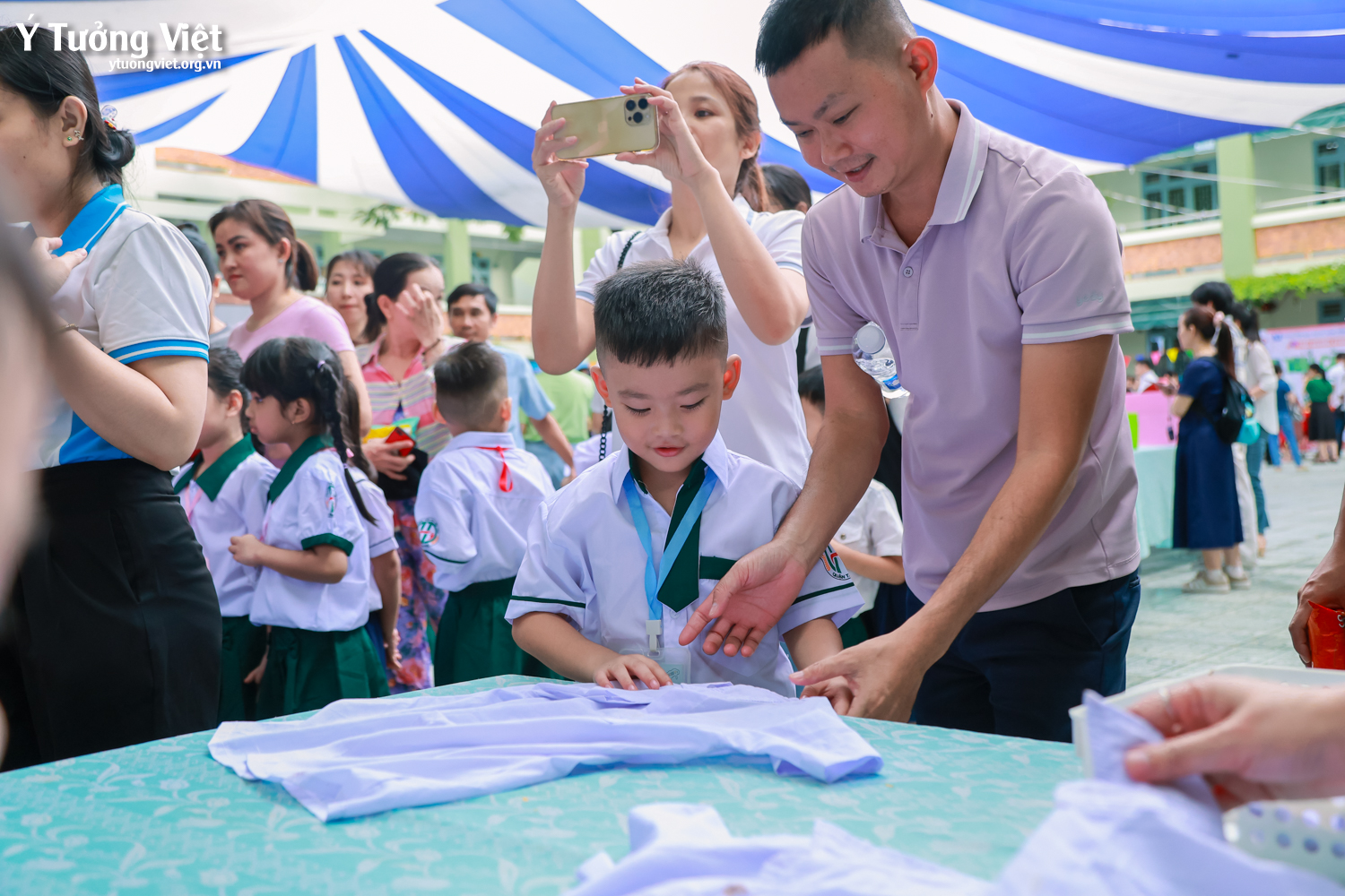 Chào mùa tựu trường 2025 – 2026 | Rộn ràng ngày hội đón em vào lớp một ở Trường TH Hiệp Tân