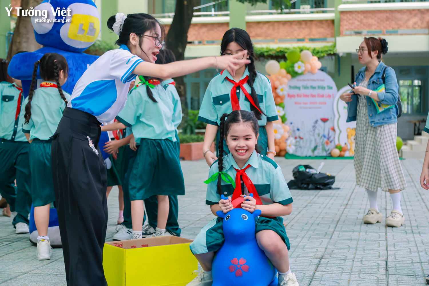 Chào mùa tựu trường 2025 – 2026 | Rộn ràng ngày hội đón em vào lớp một ở Trường TH Hiệp Tân