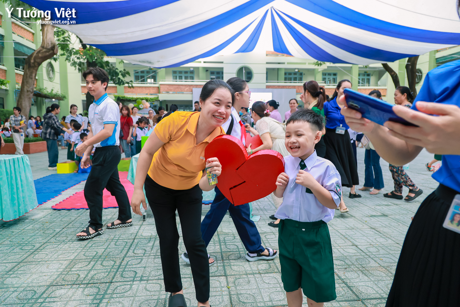 Chào mùa tựu trường 2025 – 2026 | Rộn ràng ngày hội đón em vào lớp một ở Trường TH Hiệp Tân
