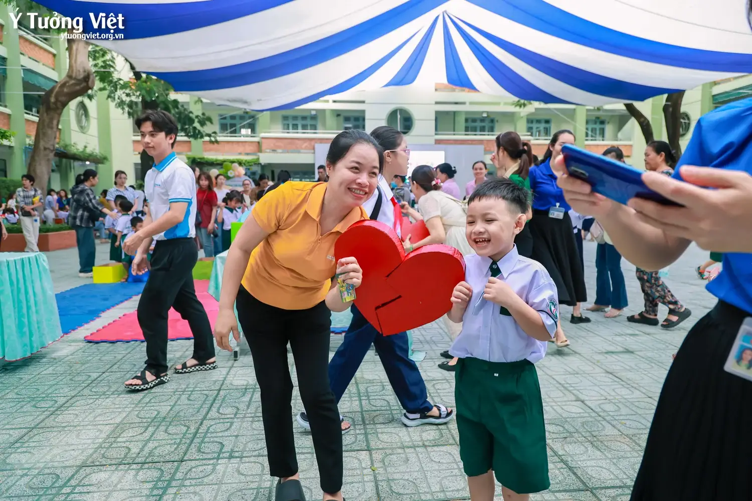 Chào mùa tựu trường 2025 – 2026 | Rộn ràng ngày hội đón em vào lớp một ở Trường TH Hiệp Tân