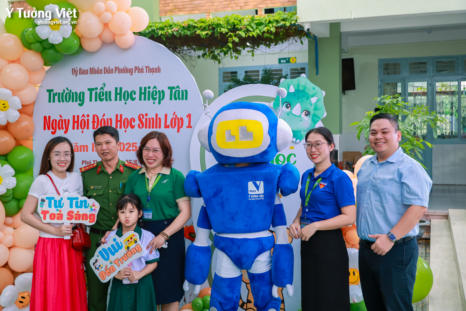 Chào mùa tựu trường 2025 – 2026 | Rộn ràng ngày hội đón em vào lớp một ở Trường TH Hiệp Tân