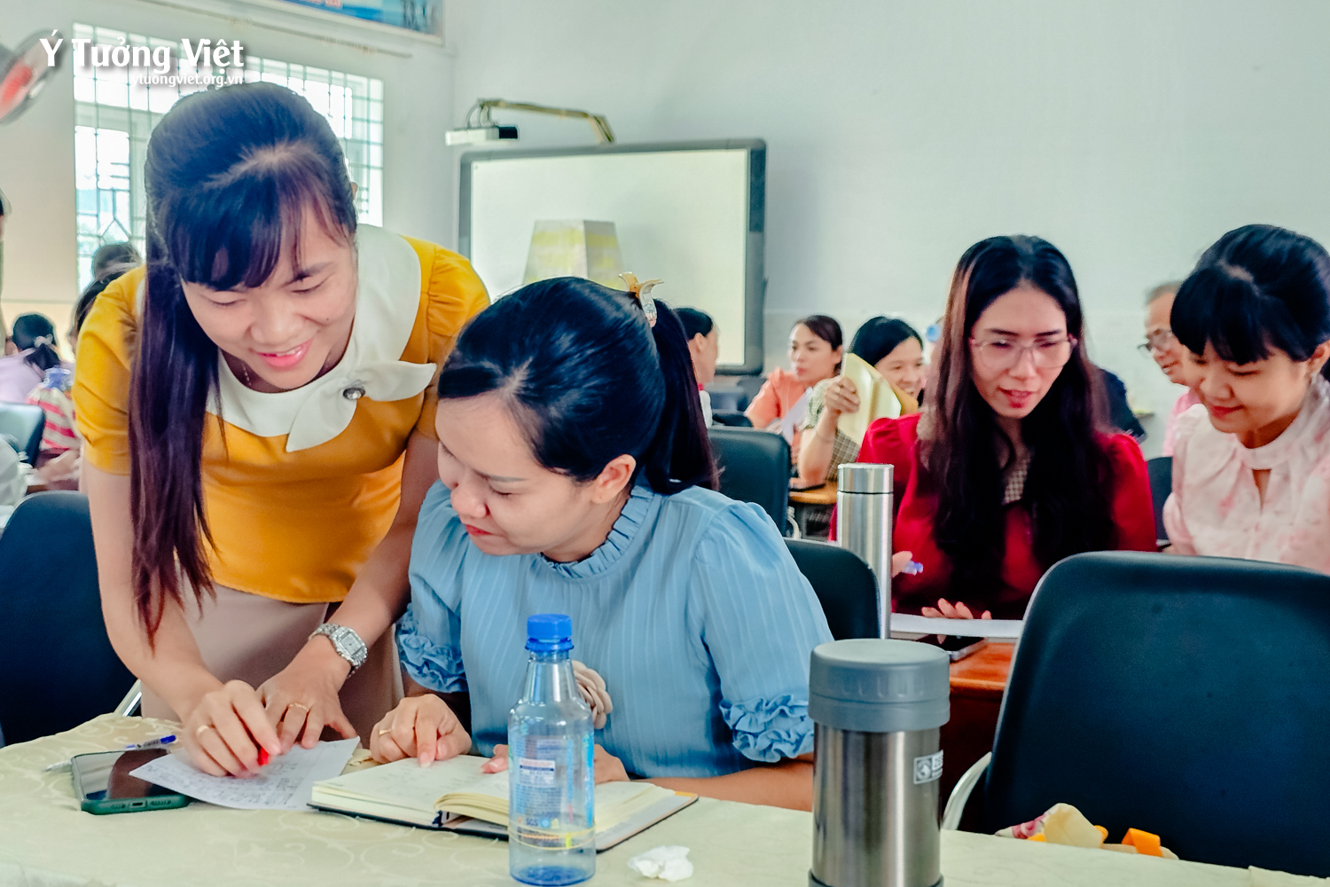 Chào mùa tựu trường 2025 – 2026 | Tập huấn “Hướng dẫn thực hiện công tác truyền thông đến cha mẹ học sinh và trên các trang mạng của nhà trường” cùng Trường TH Hồ Văn Cường
