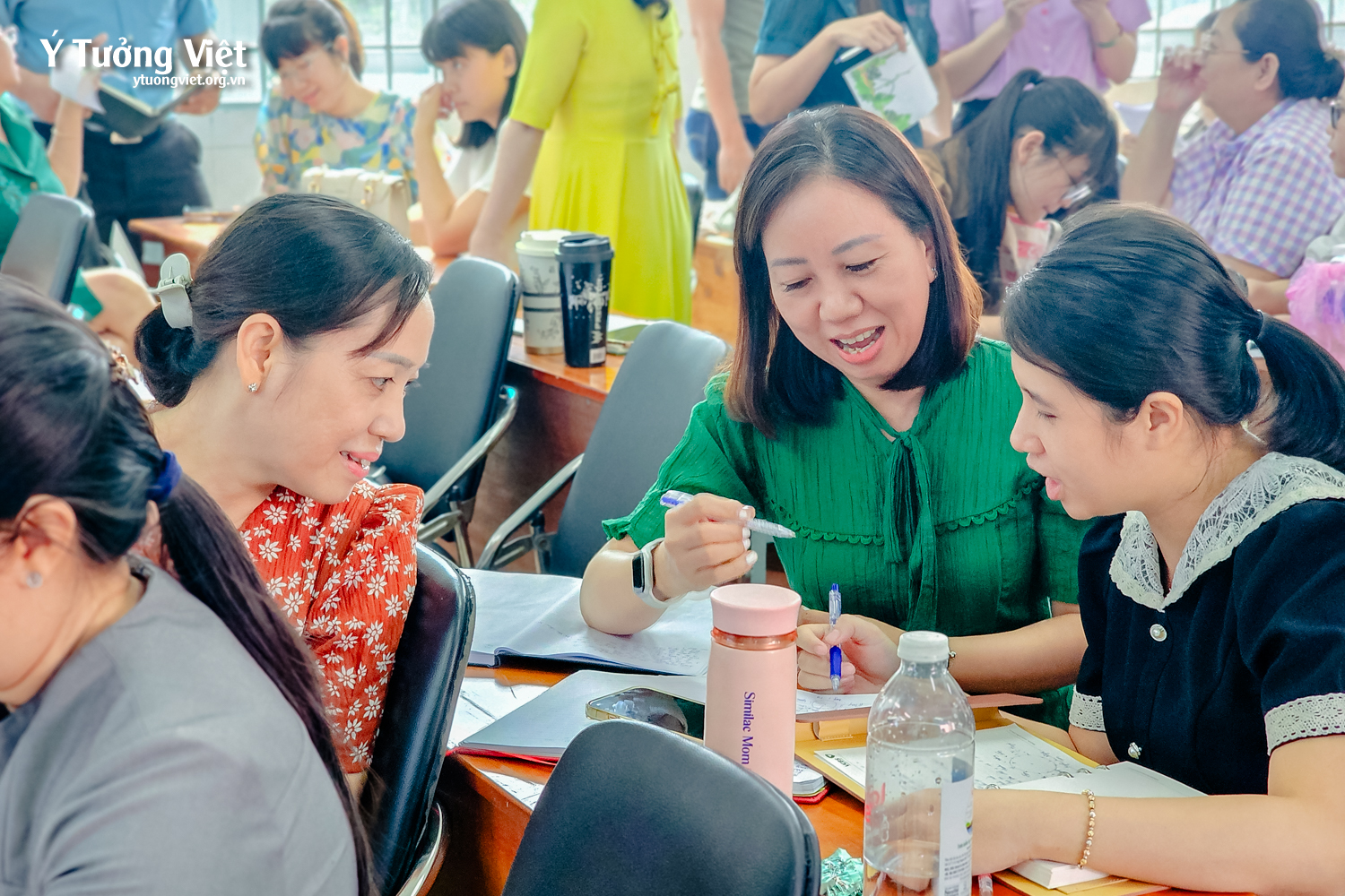 Chào mùa tựu trường 2025 – 2026 | Tập huấn “Hướng dẫn thực hiện công tác truyền thông đến cha mẹ học sinh và trên các trang mạng của nhà trường” cùng Trường TH Hồ Văn Cường