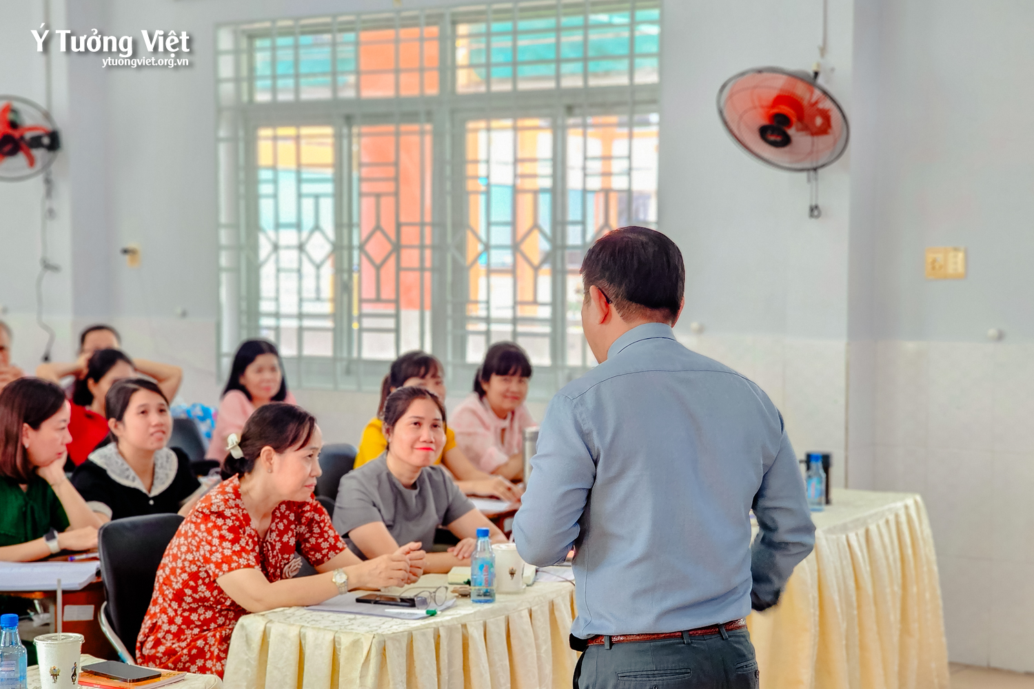 Chào mùa tựu trường 2025 – 2026 | Tập huấn “Hướng dẫn thực hiện công tác truyền thông đến cha mẹ học sinh và trên các trang mạng của nhà trường” cùng Trường TH Hồ Văn Cường