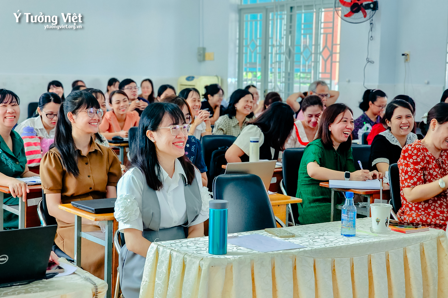 Chào mùa tựu trường 2025 – 2026 | Tập huấn “Hướng dẫn thực hiện công tác truyền thông đến cha mẹ học sinh và trên các trang mạng của nhà trường” cùng Trường TH Hồ Văn Cường