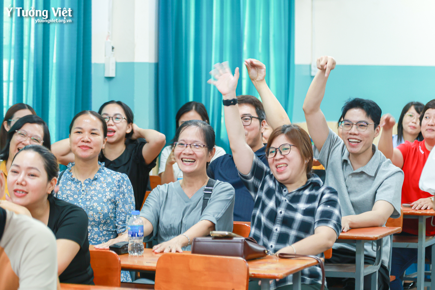 Chào mùa tựu trường 2025 – 2026 | Tập huấn “Nâng cao kỹ năng giao tiếp – Ứng xử sư phạm trong bối cảnh xây dựng Trường học thông minh – Trường học hạnh phúc” – Trường THCS Võ Thành Trang