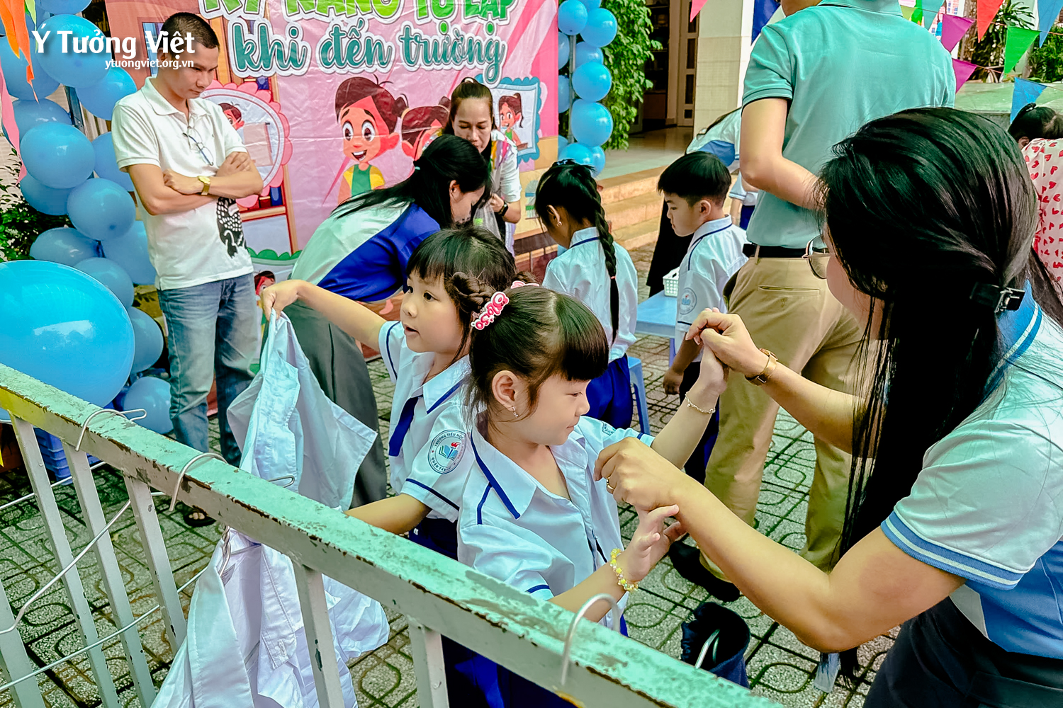 Chào mùa tựu trường 2025 – 2026 | Say “Hi” team lớp một Trường TH Huỳnh Văn Chính & TH Tân Hương