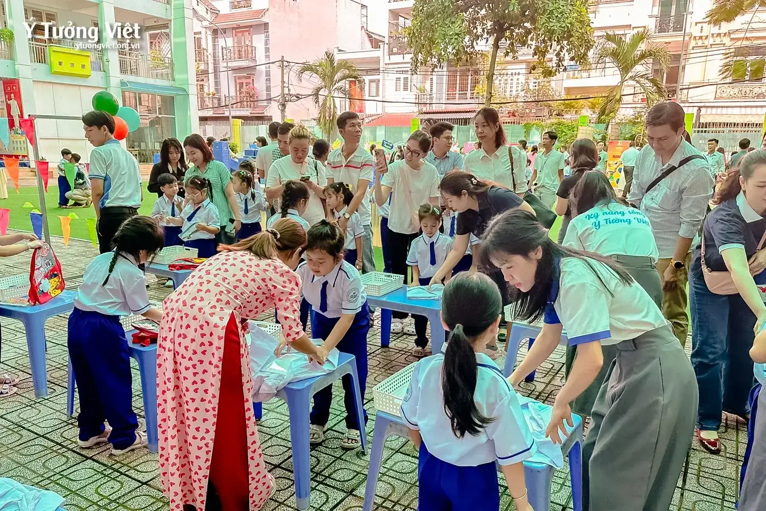 Chào mùa tựu trường 2025 – 2026 | Say “Hi” team lớp một Trường TH Huỳnh Văn Chính & TH Tân Hương