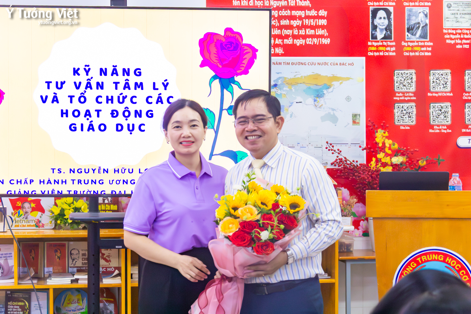 Chuỗi tập huấn giáo viên đầu năm học cùng Ý Tưởng Việt tại các trường THCS