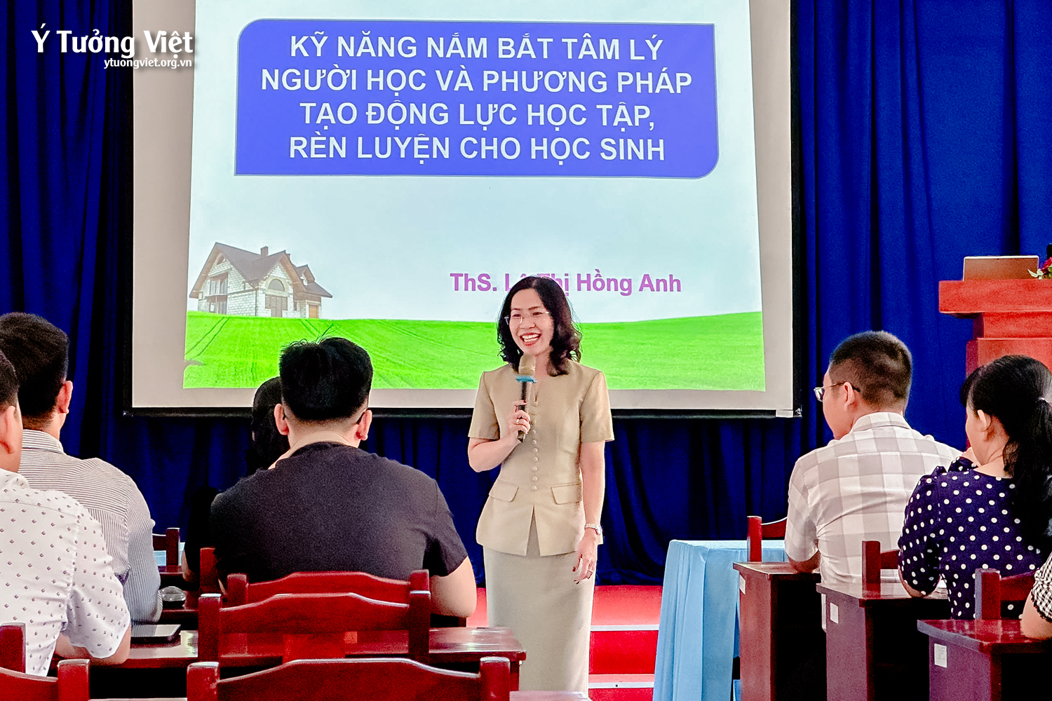 Chuỗi tập huấn giáo viên đầu năm học cùng Ý Tưởng Việt tại các trường THCS