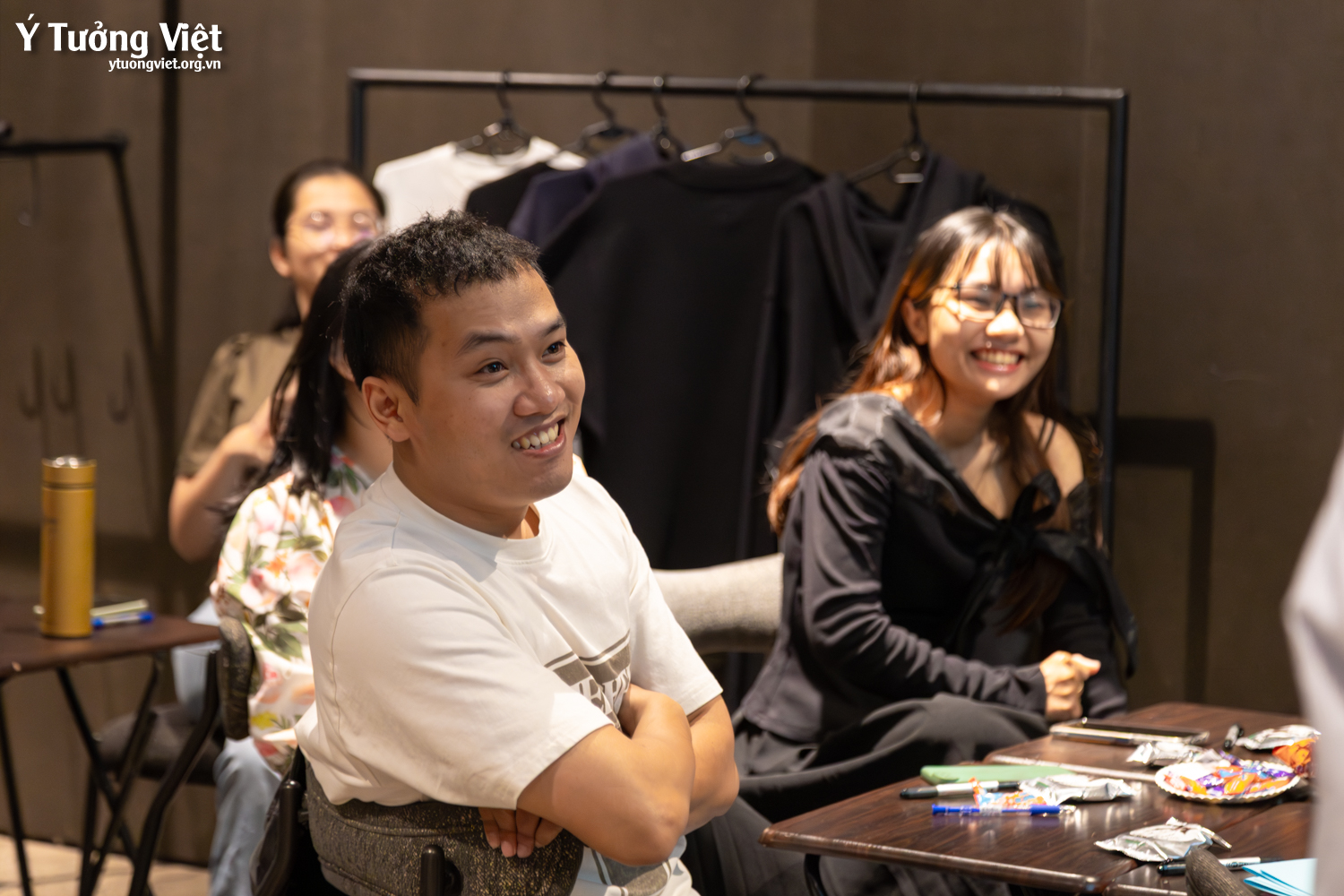 Công ty TNHH May Mặc UN-AVAILABLE & Ý Tưởng Việt | Talkshow “Nghệ thuật quản trị căng thẳng”