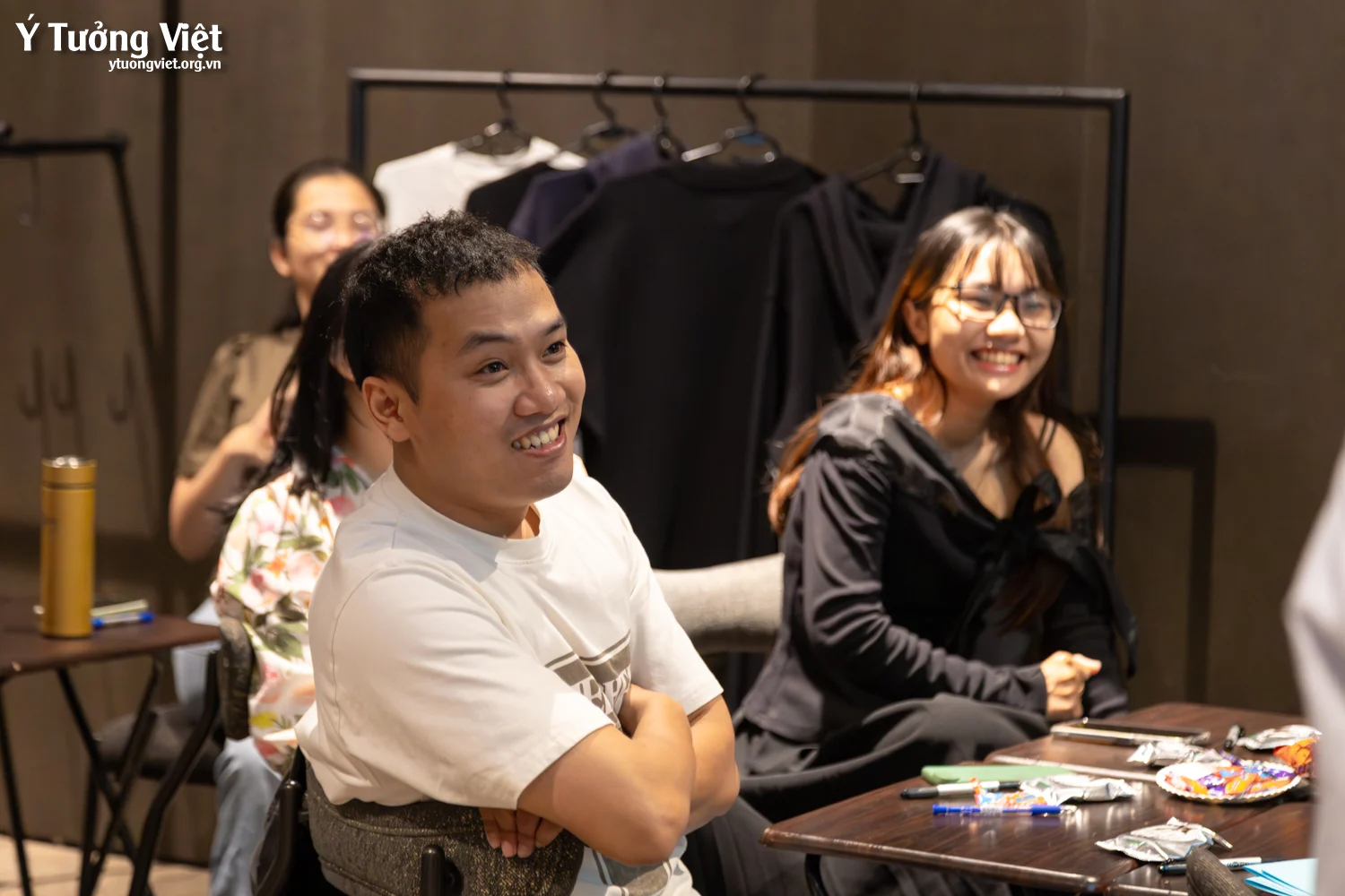 Công ty TNHH May Mặc UN-AVAILABLE & Ý Tưởng Việt | Talkshow “Nghệ thuật quản trị căng thẳng”