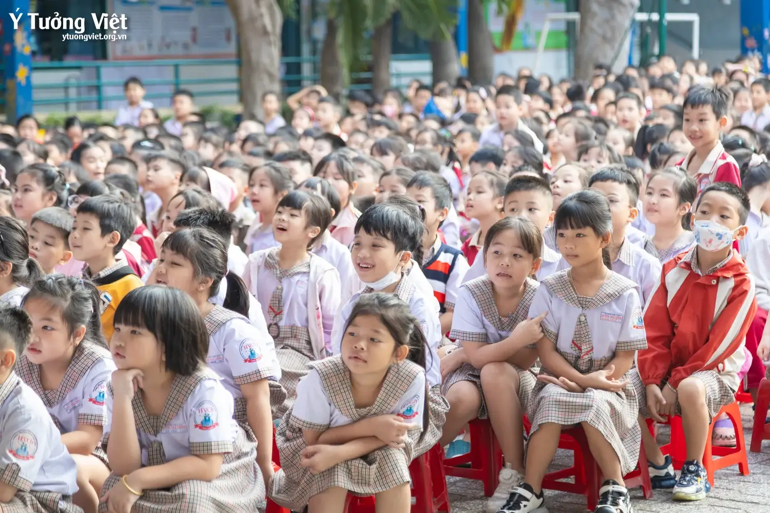 Giải pháp giáo dục an toàn trên không gian mạng cho học sinh: Không thể một “công thức chung” cho mọi cấp học