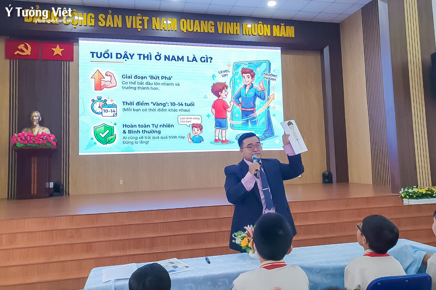 Giáo dục giới tính trong trường học: Ý Tưởng Việt đồng hành cùng nhà trường tháo gỡ những chủ đề “khó nói”