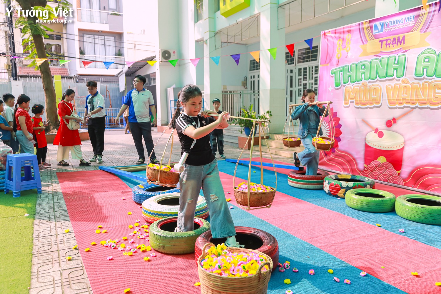 Khép lại hành trình của Tết vạn điều may, sắc xuân còn mãi trong lòng các bạn nhỏ Trường TH Tân Hương