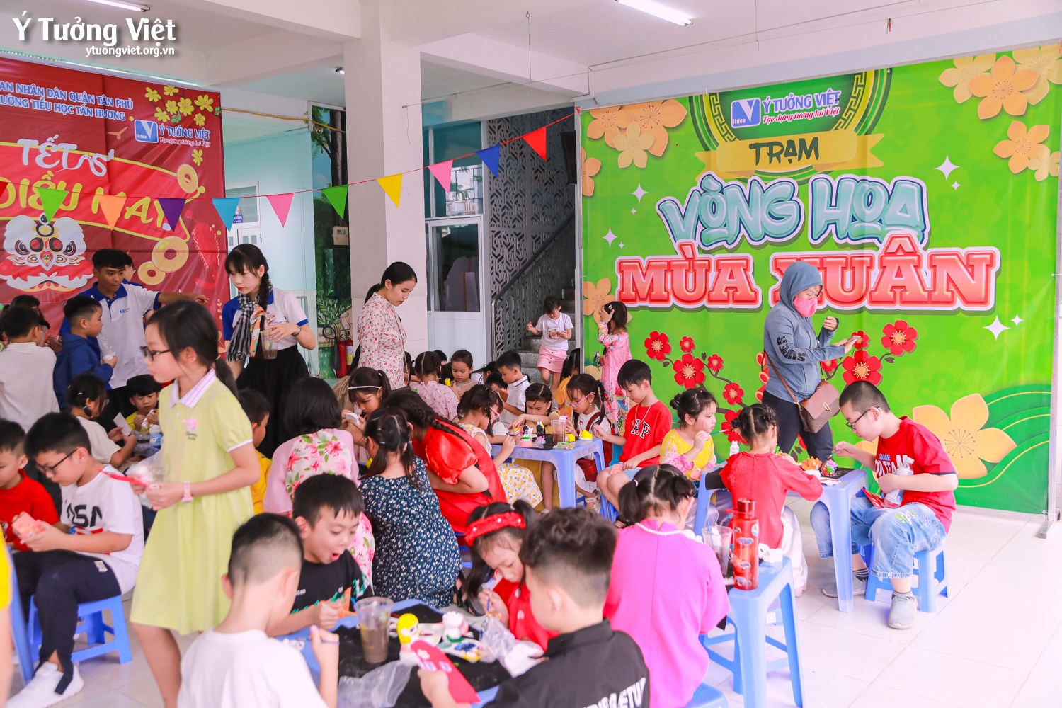 Khép lại hành trình của Tết vạn điều may, sắc xuân còn mãi trong lòng các bạn nhỏ Trường TH Tân Hương