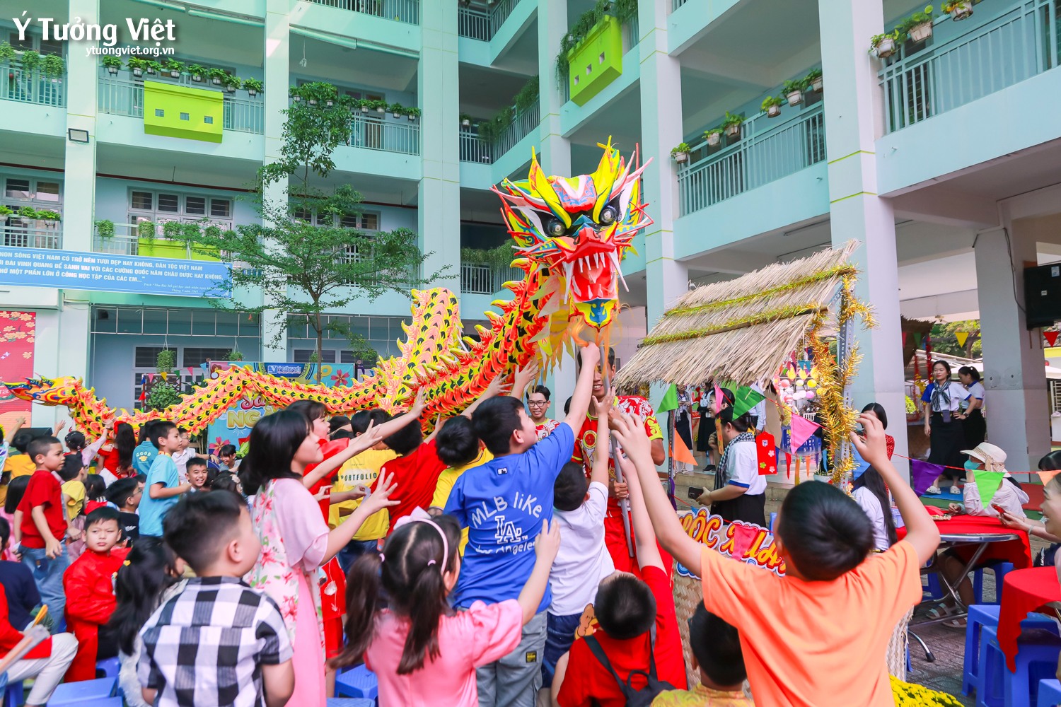 Khép lại hành trình của Tết vạn điều may, sắc xuân còn mãi trong lòng các bạn nhỏ Trường TH Tân Hương